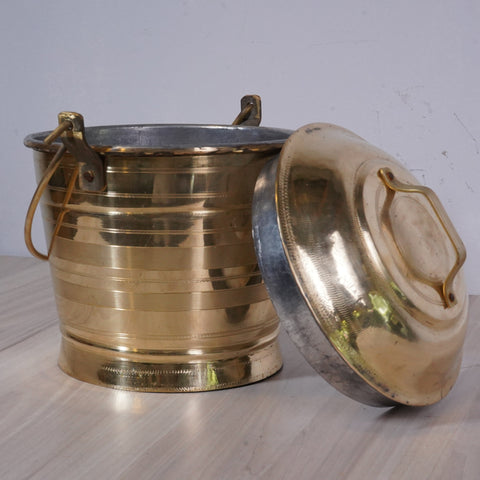 Brass Thooku