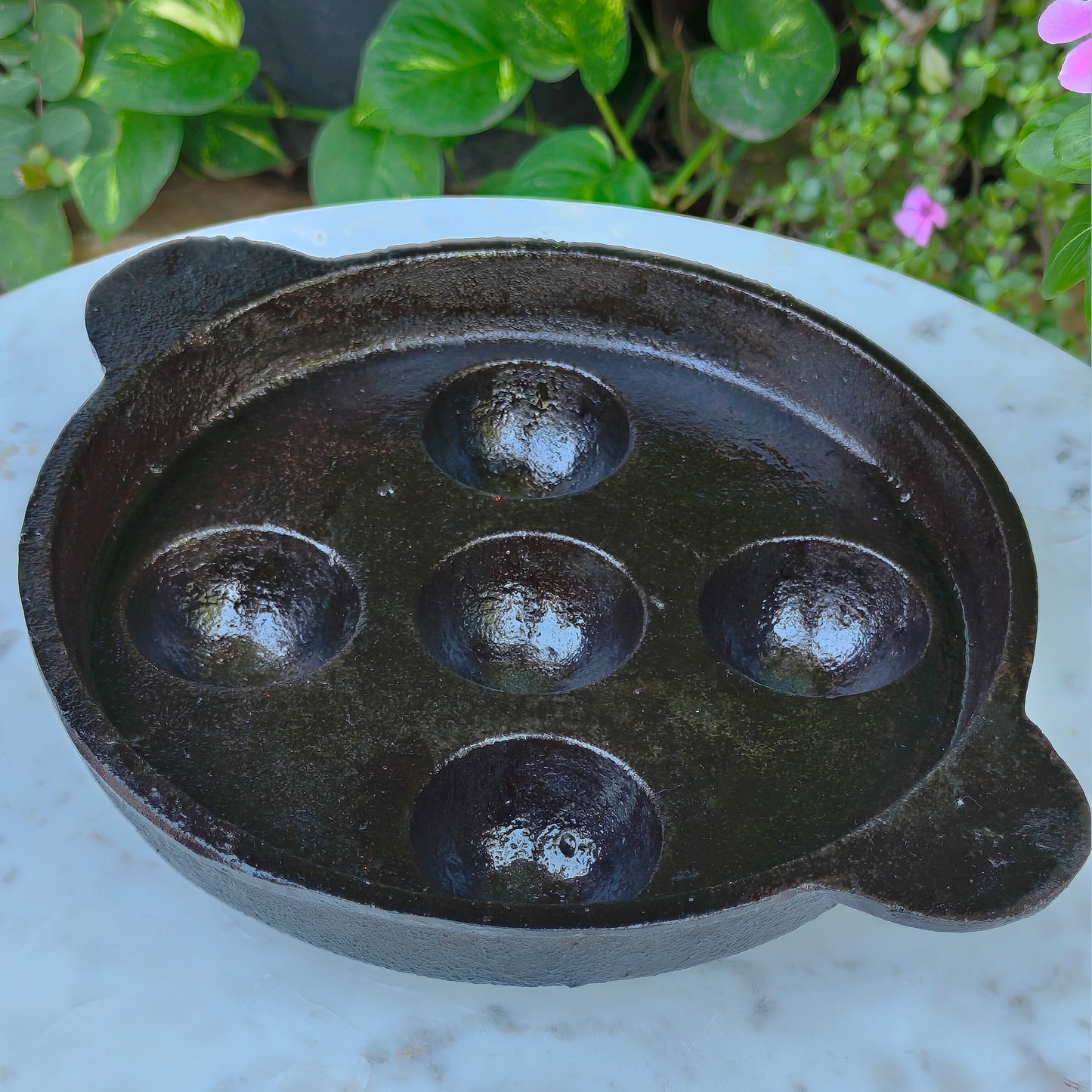 Cast Iron Paniyaram 5 Pits