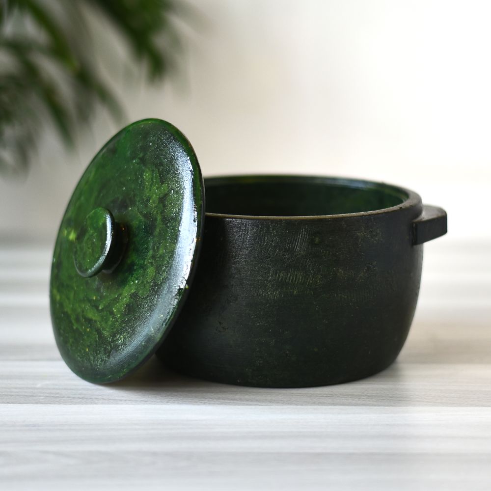 Seasoned Soapstone Cook Pot with Lid - Essential Traditions by Kayal - - International Shipping