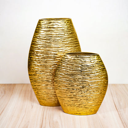 Thirai Mozhi - Wave Vase