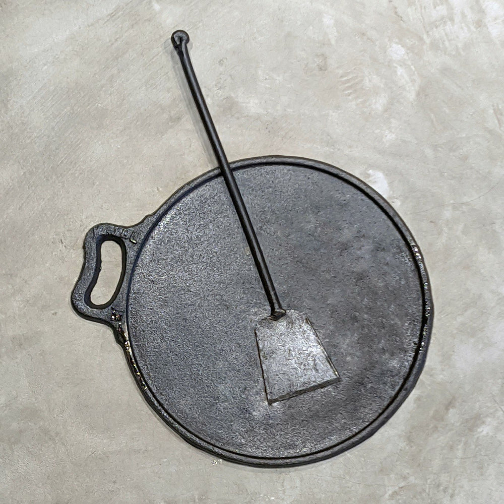 Seasoned Cast Iron Dosa Tawa (11") & Iron Dosa Turner Combo