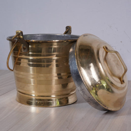 Brass Thooku
