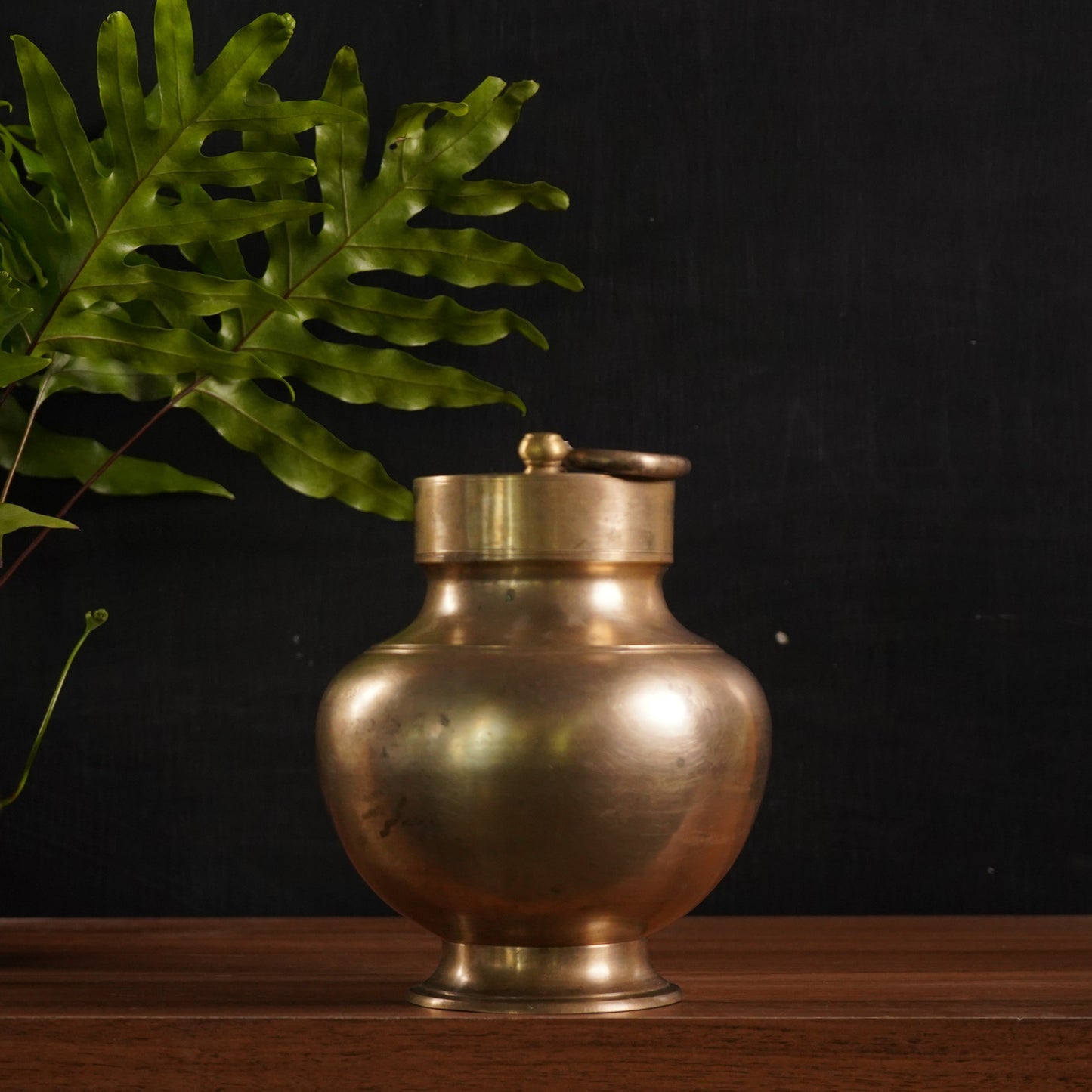 Antique Bronze Rail Kooja & Tumbler