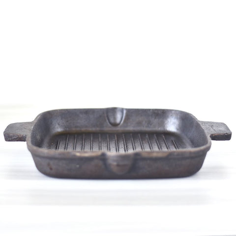 Seasoned Cast Iron Grill Pan