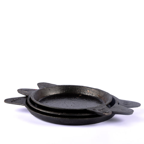 Seasoned Cast Iron Tawa - Edge Raised