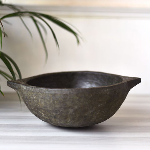 Seasoned Soapstone Kadai