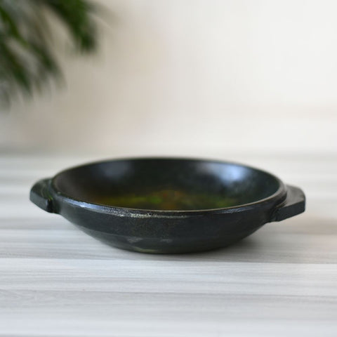 Seasoned Soapstone Shallow Kadai