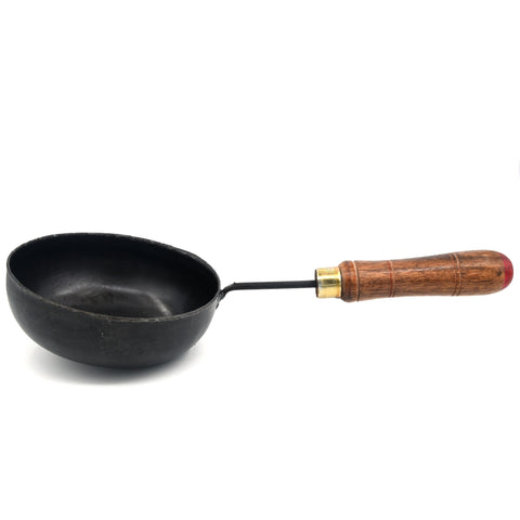 Seasoned Flat Iron Tadka Maker with Wooden Handle