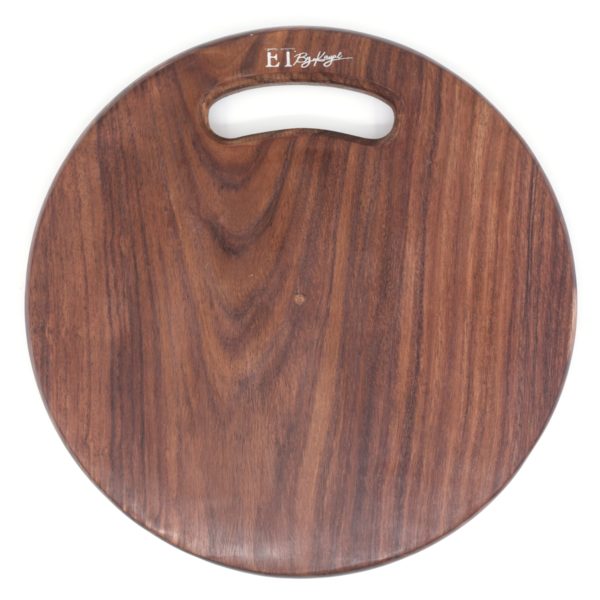 round wooden cutting board