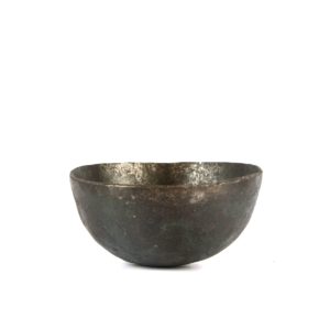 Among India's best-kept and effective beauty secrets is this humble and earthy Iron Mehendi Bowl.