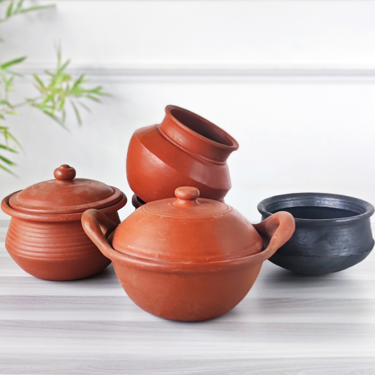 Ceramic Pot - Buy Big Cooking Pot With Lid Online in India | Nestasia
